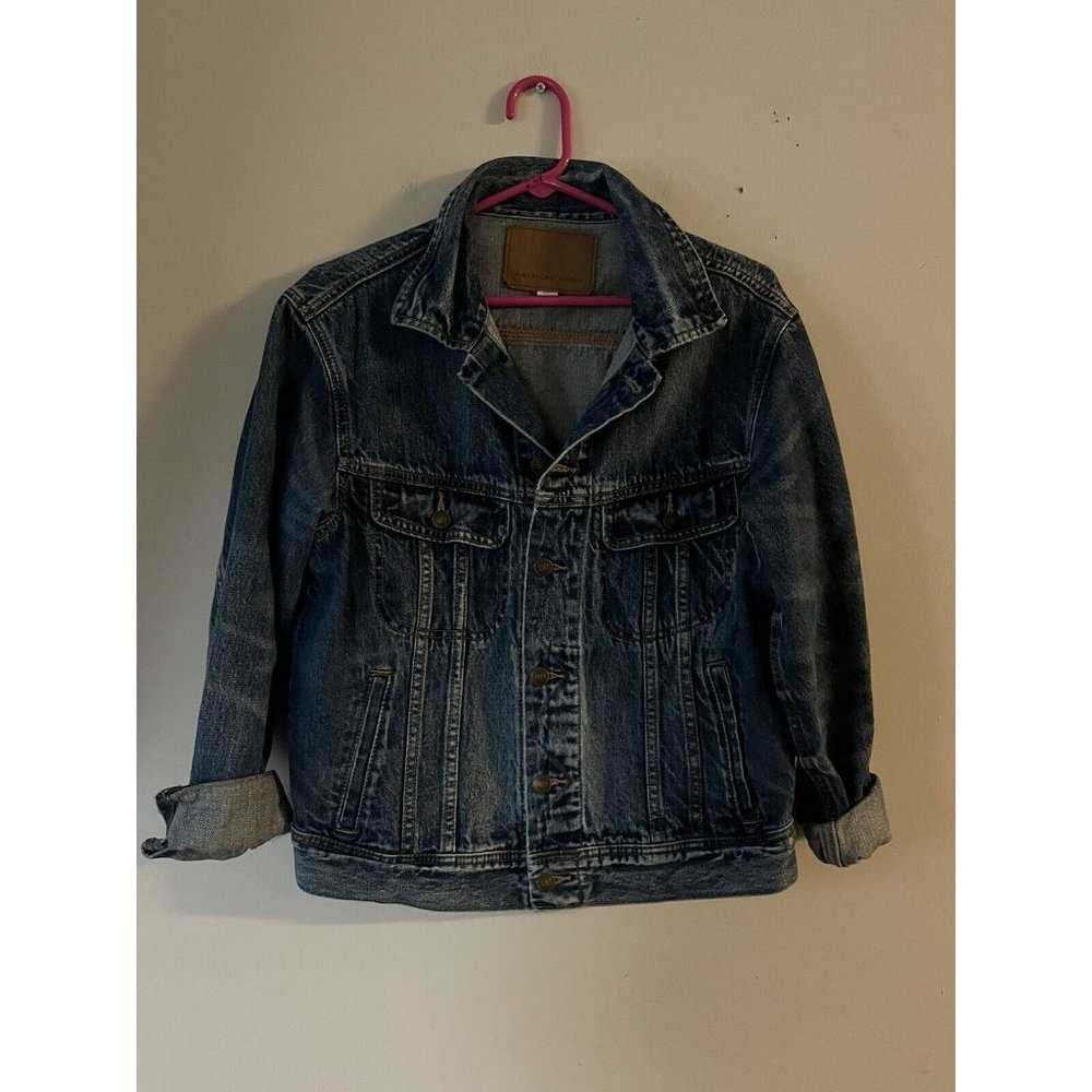 American Eagle AE jean Jacket Size Medium Fall Winter Bomber